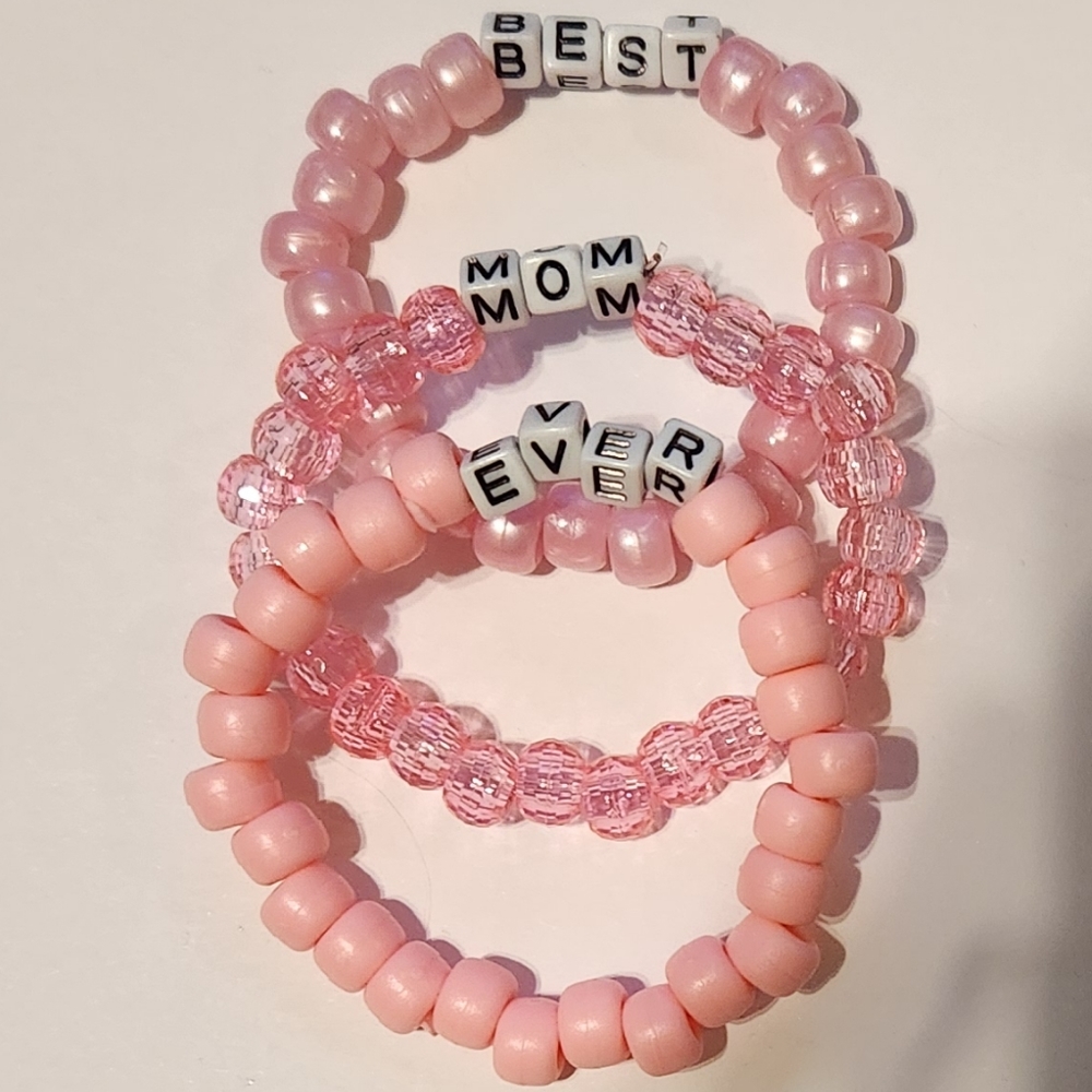 Best Mom Ever Beaded Bracelets